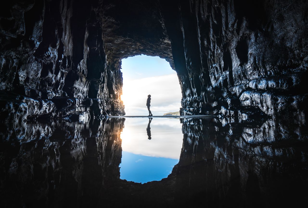 448776-cathedral-caves-southland-new-zealand-credit-great-south-6-web-version Lake Matheson Sunset